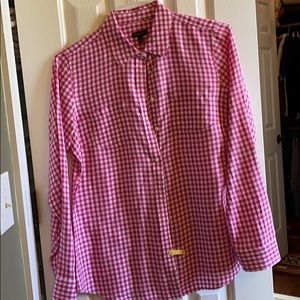 Stylish linen blouse new condition!